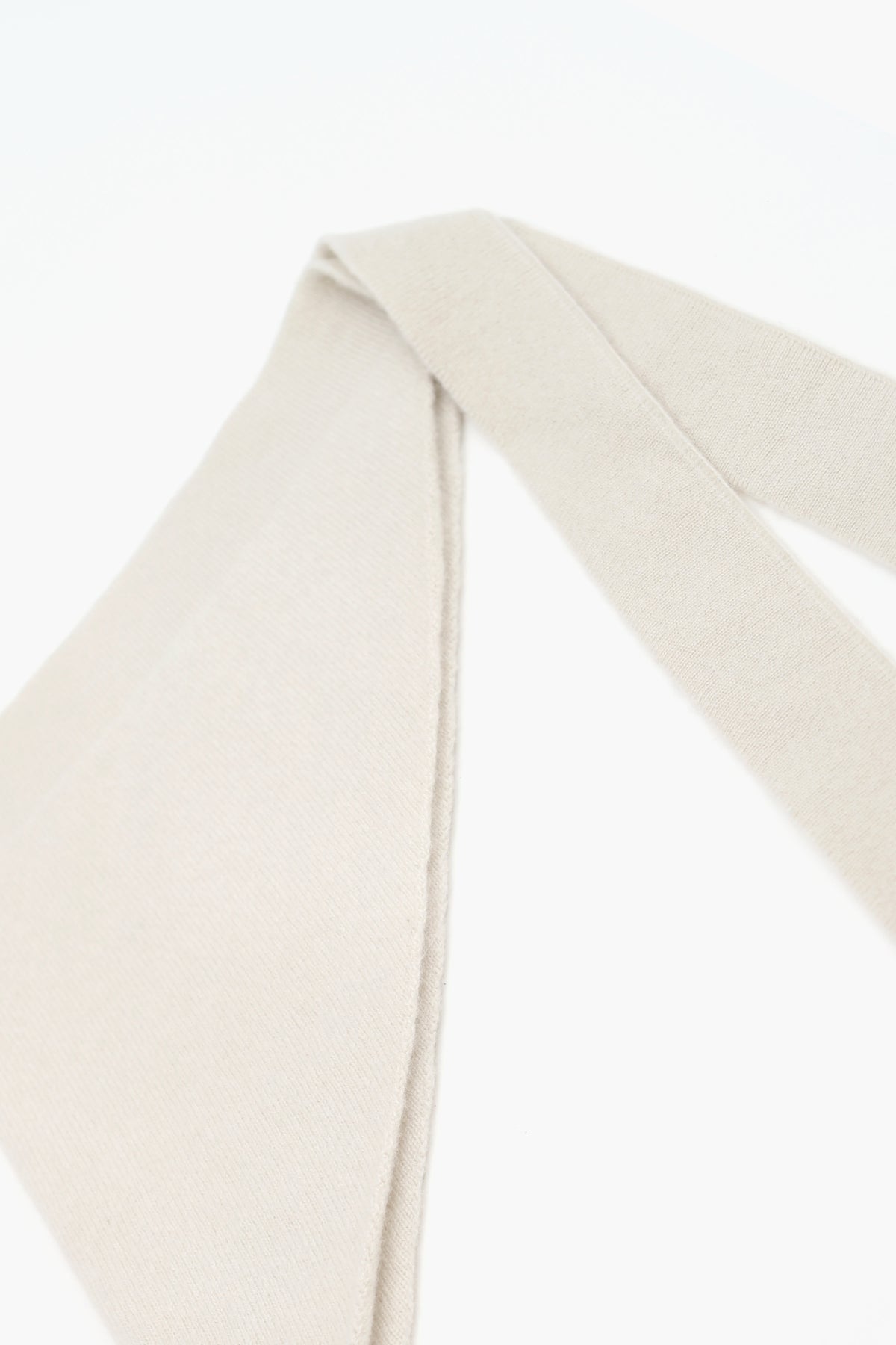 PRE-ORDER Cashmere Triangle Scarf - Wheat