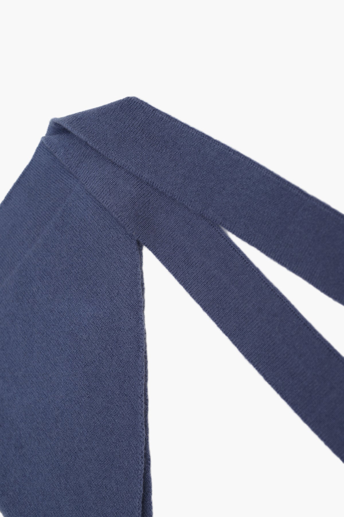 PRE-ORDER Cashmere Triangle Scarf - Blae