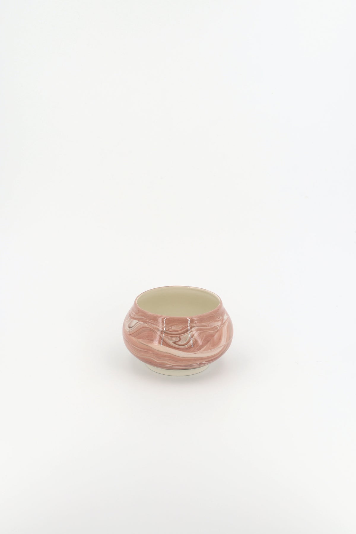 Fear an Eich Round Ceramic Bowl - Pink