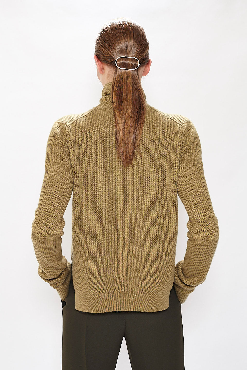 Roll Neck Crop Cashmere Sweater - Algae